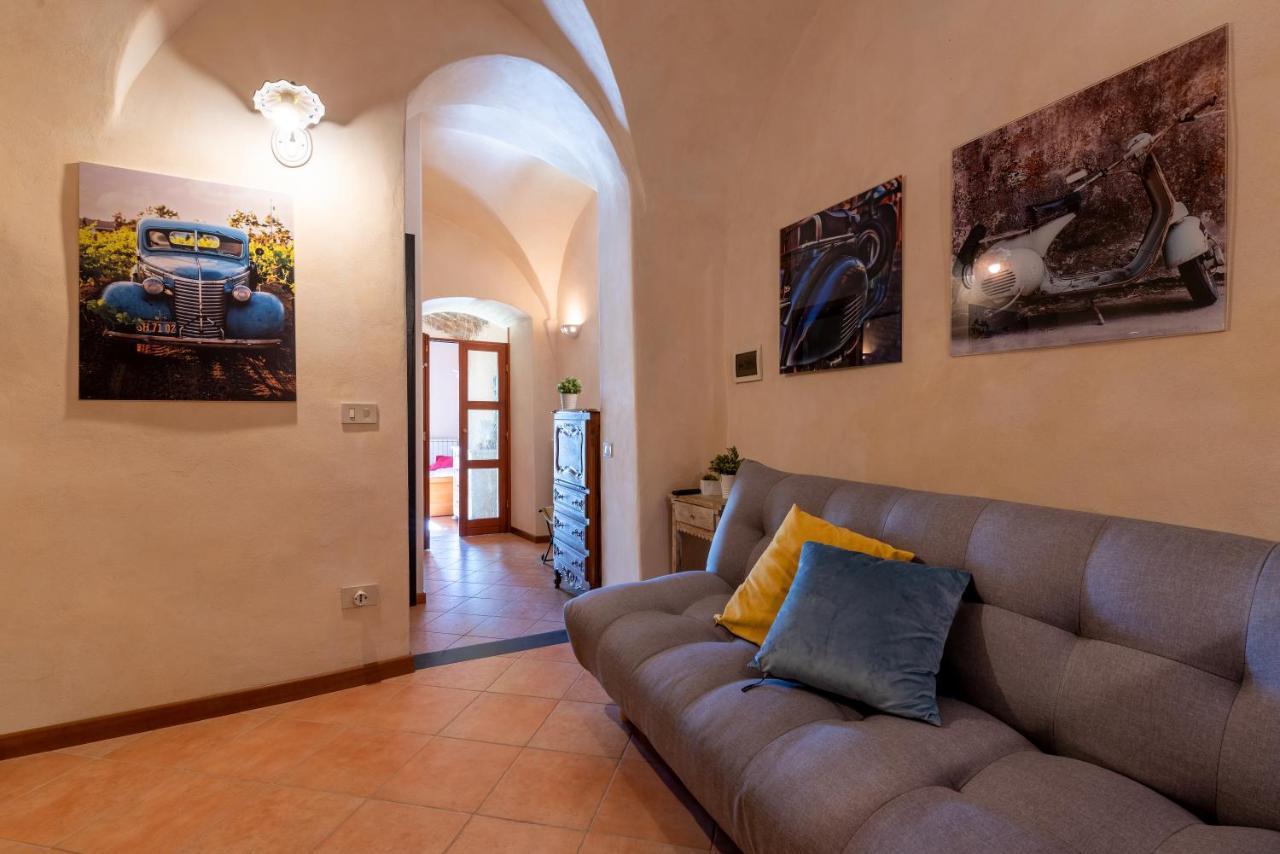 In Centro Citta, Nei Vicoli Del Borgo Apartment Sanremo Ngoại thất bức ảnh